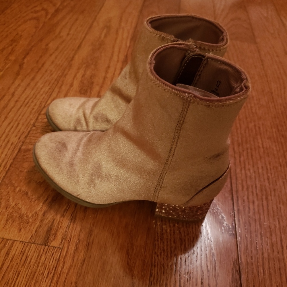Super cute girls heels